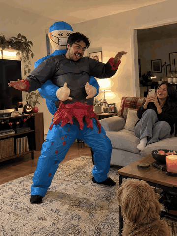 The Malpractice costume caught on camera